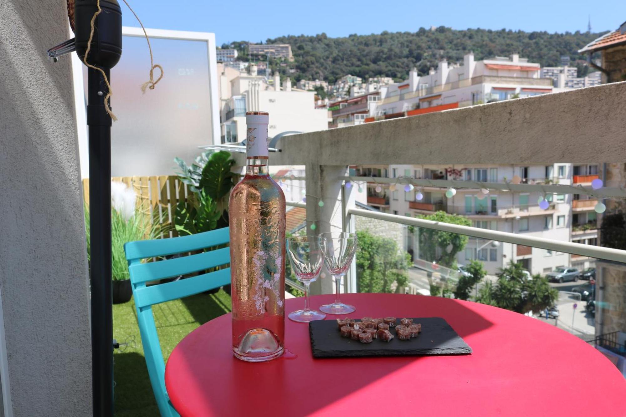 Charmant Studio Climatise Avec Terrasse Ensoleillee Nice Exterior foto